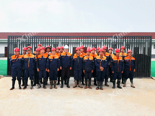 津巴布韦金矿项目团队