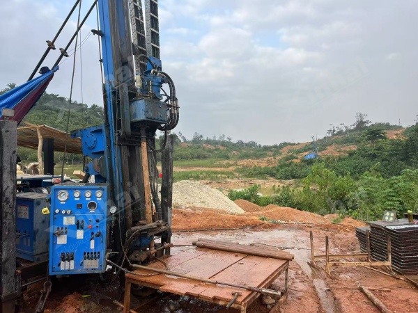 自有地质勘探设备 自有地质勘探设备