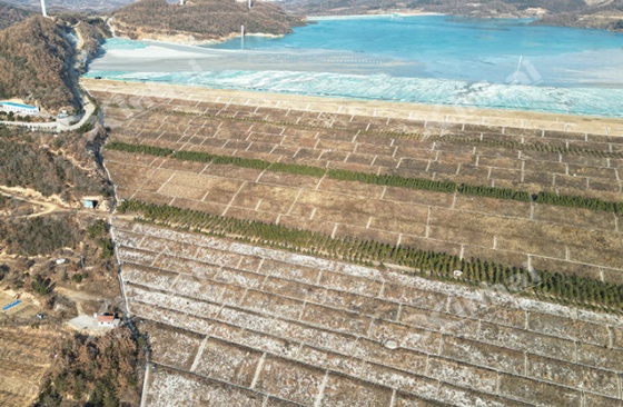 tailings-storage-facility.jpg