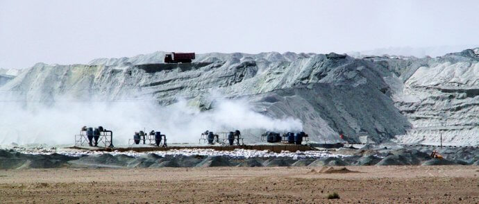 新疆银矿山